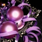открытка с новым годом фиолетовые шары